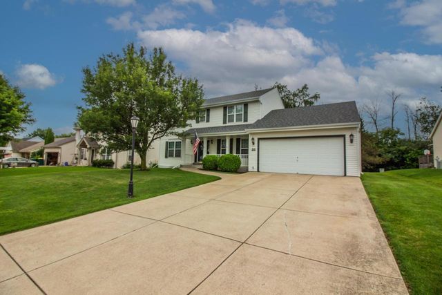W143N9927 Ridgewood LANE, Germantown, WI 53022