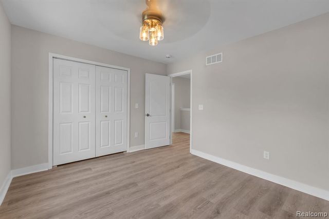 6653 Niagara Street, Romulus, MI 48174