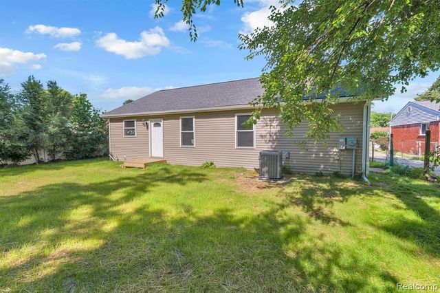 6653 Niagara Street, Romulus, MI 48174