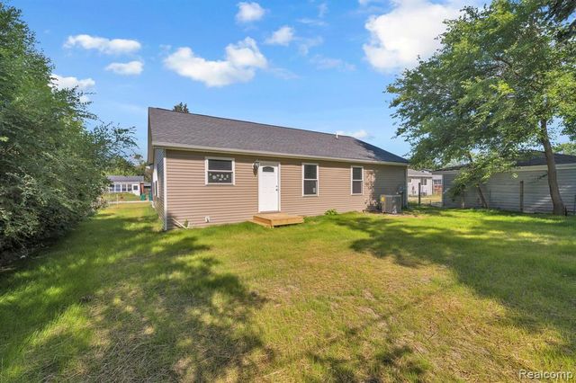 6653 Niagara Street, Romulus, MI 48174