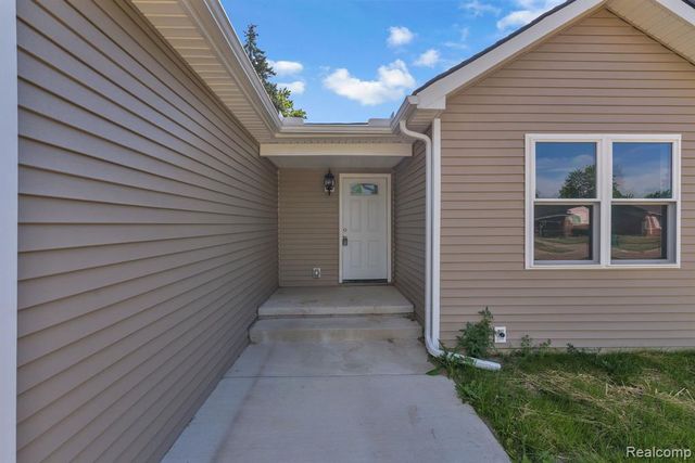 6653 Niagara Street, Romulus, MI 48174