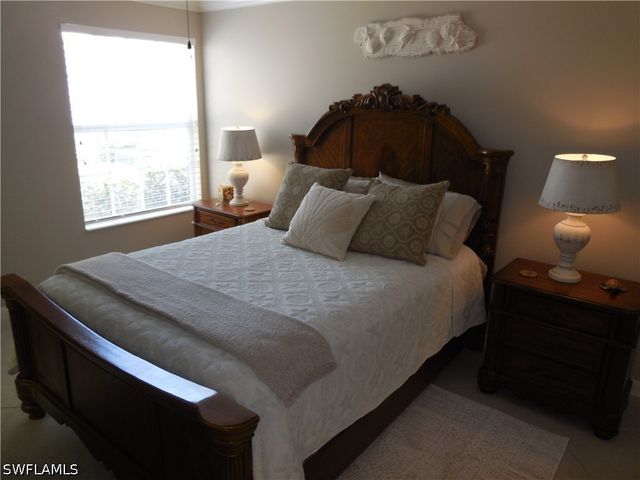 5441 Guadeloupe WAY, Naples, FL 34119