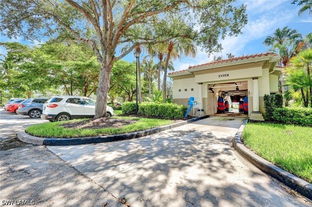 5441 Guadeloupe WAY, Naples, FL 34119