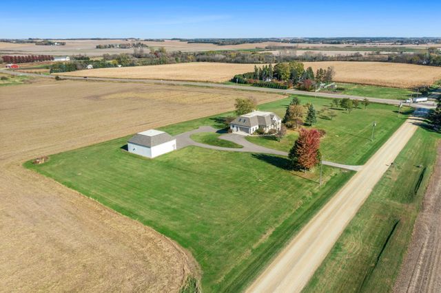 6715 290th Street W, Northfield, MN 55057