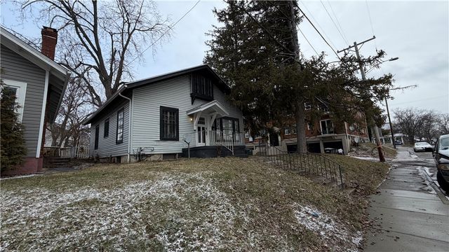 819 Princeton Drive, Dayton, OH 45406