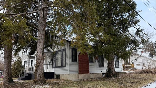 819 Princeton Drive, Dayton, OH 45406