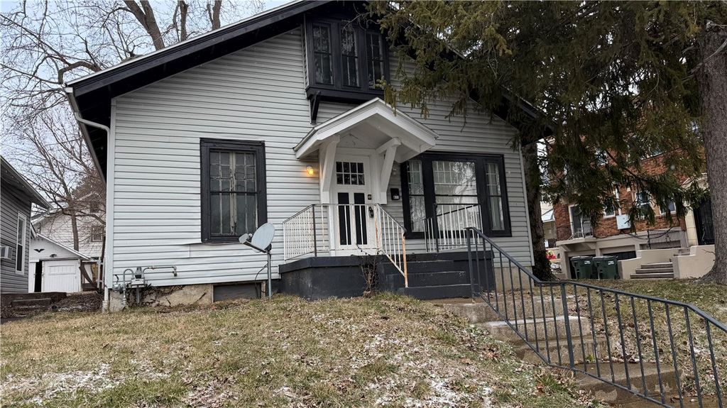 819 Princeton Drive, Dayton, OH 45406