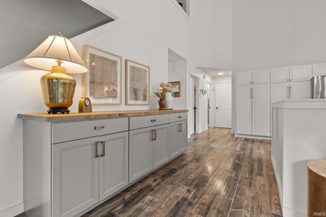 51704 Villager Parkway, Granger, IN 46530