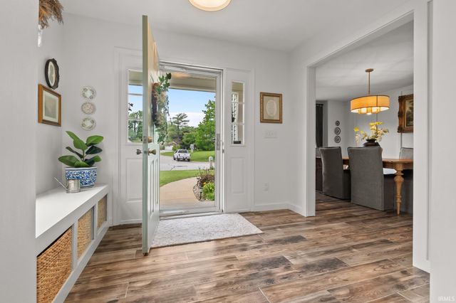 51704 Villager Parkway, Granger, IN 46530