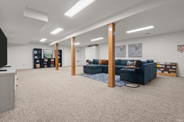 51704 Villager Parkway, Granger, IN 46530