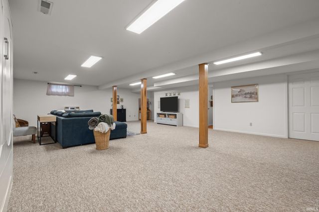 51704 Villager Parkway, Granger, IN 46530