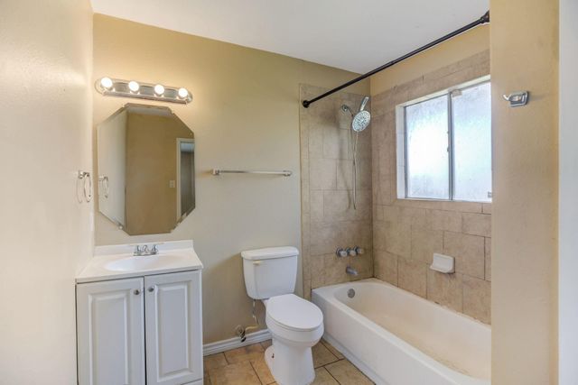 5139 Bungalow Lane, Houston, TX 77048