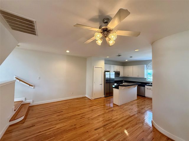 9833 Sandra Ann Court, Houston, TX 77025