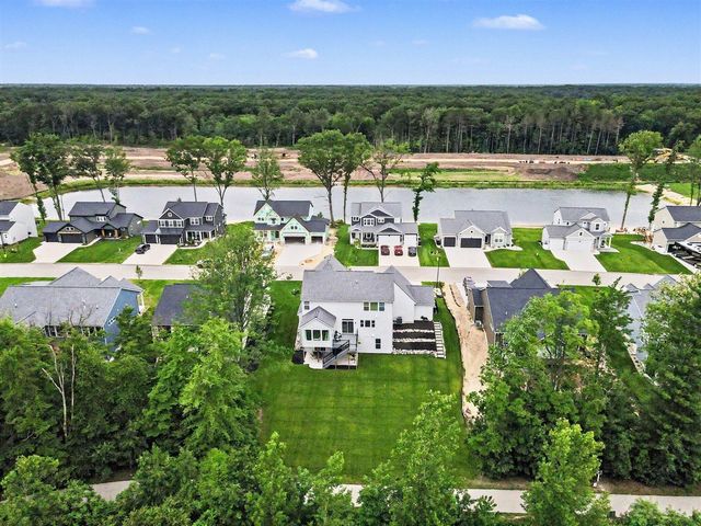 13652 Whitfield Drive, Nunica, MI 49448