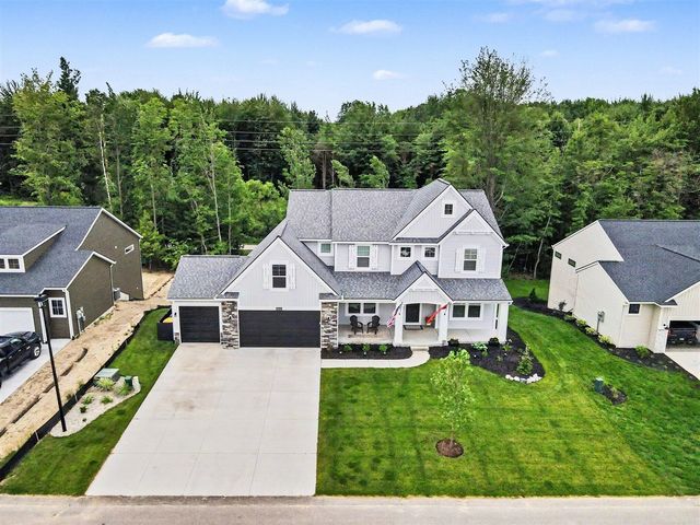13652 Whitfield Drive, Nunica, MI 49448