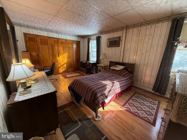 108 W BERTSCH ST, Lansford, PA 18232