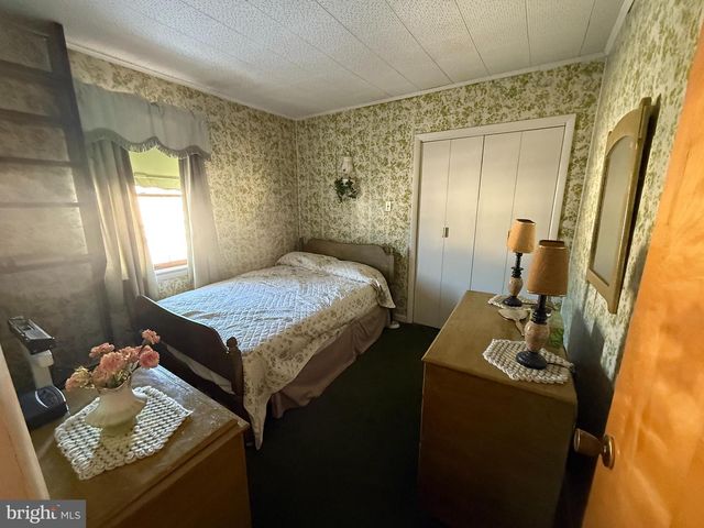 108 W BERTSCH ST, Lansford, PA 18232