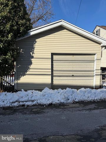 108 W BERTSCH ST, Lansford, PA 18232