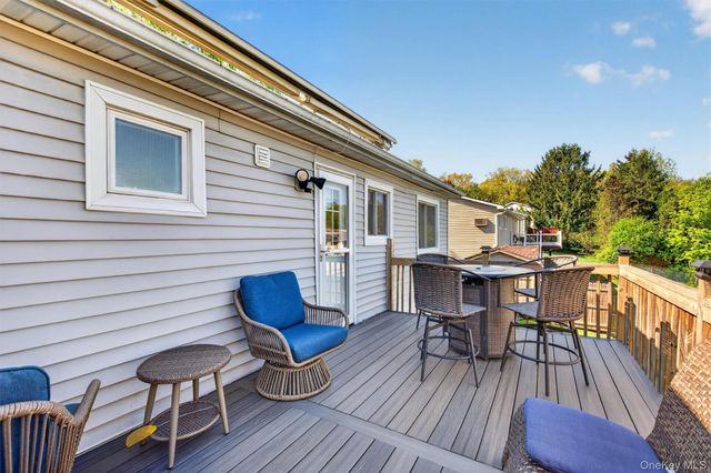 122 Rolling Meadows Road, Middletown, NY 10940