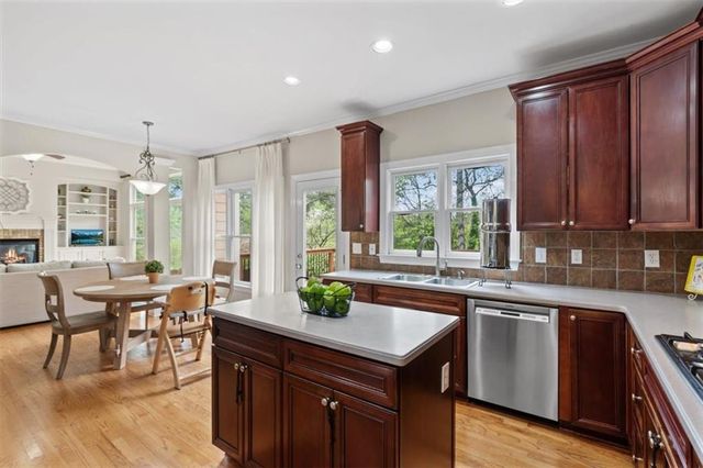 1224 Cobblemill Cove NW, Kennesaw, GA 30152