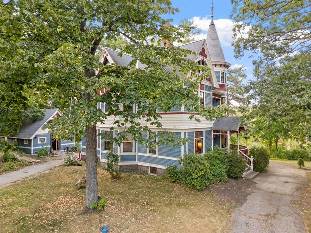 68 Center Street, Wolfeboro, NH 03894