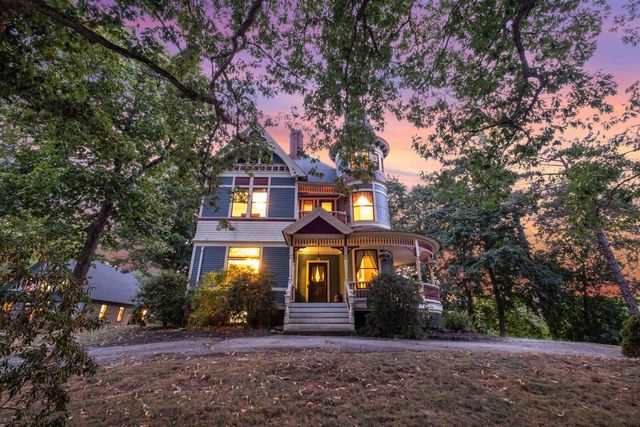 68 Center Street, Wolfeboro, NH 03894