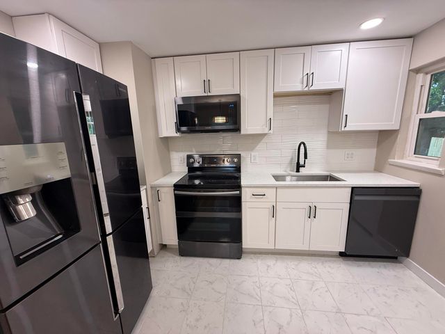 22 Doris Drive, Taylor Mill, KY 41015