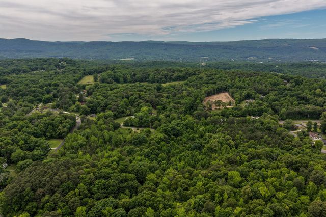 778 Mission Ridge Road, Rossville, GA 30741