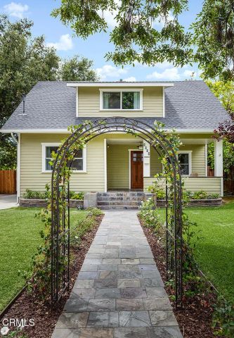 1969 N Raymond Avenue, Pasadena, CA 91103