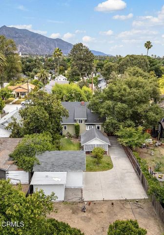 1969 N Raymond Avenue, Pasadena, CA 91103