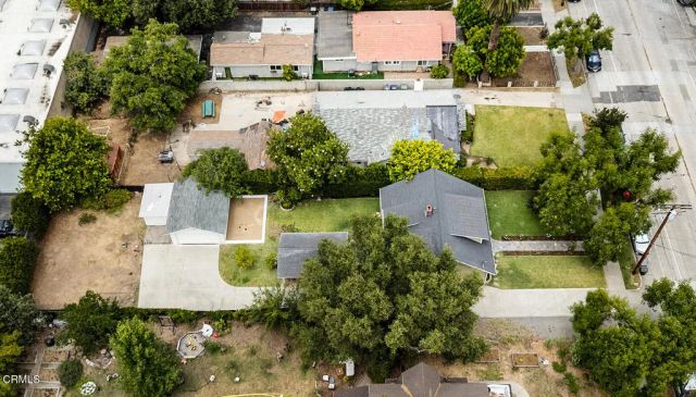 1969 N Raymond Avenue, Pasadena, CA 91103
