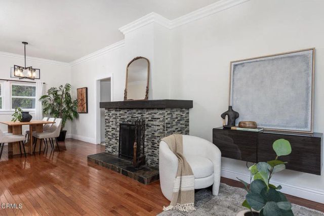 1969 N Raymond Avenue, Pasadena, CA 91103