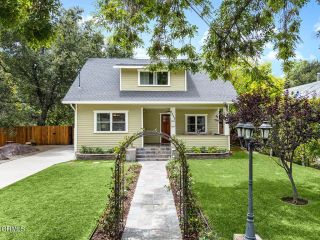 1969 N Raymond Avenue, Pasadena, CA 91103