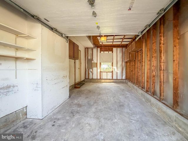 239 COPPER BEECH DR, Blue Bell, PA 19422