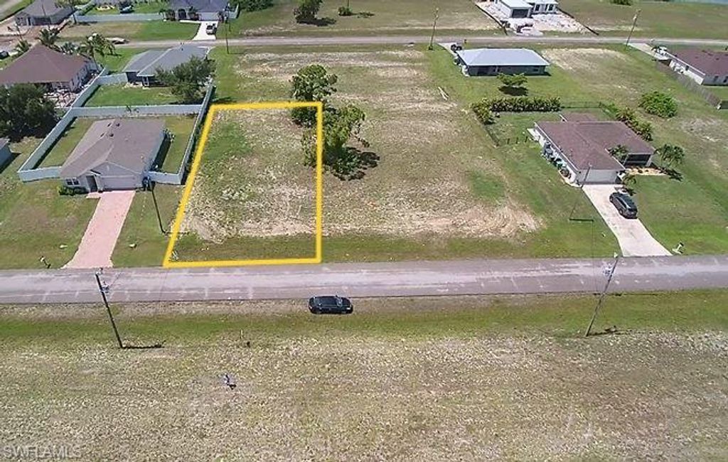 2916 NW 25th LN, CAPE CORAL, FL 33993 — photo 3