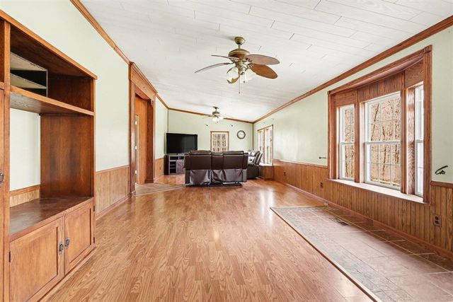 6326 N 7th Street, Kalamazoo, MI 49009