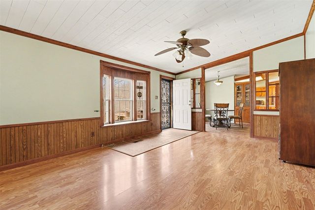 6326 N 7th Street, Kalamazoo, MI 49009