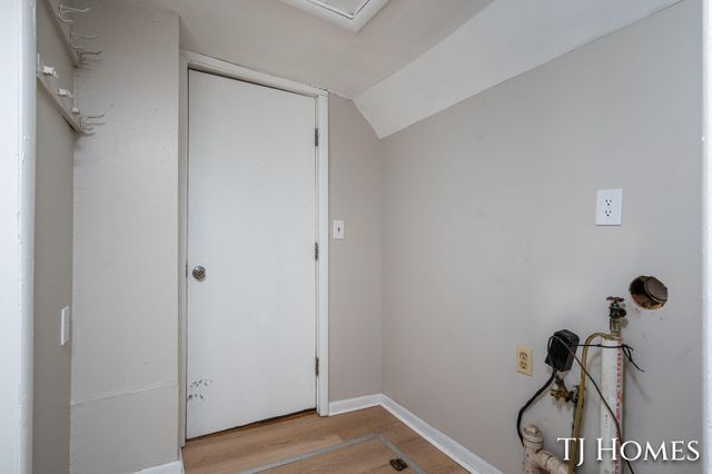 423 Collins Avenue, Muskegon Heights City, MI 49444