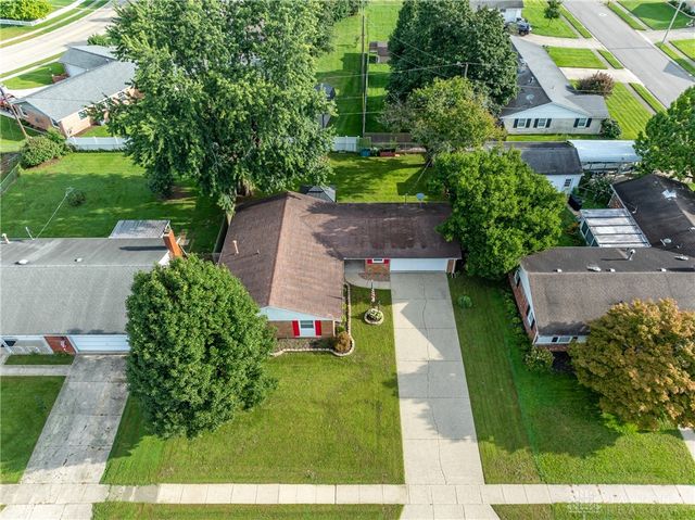 703 W Washington Street, New Carlisle, OH 45344