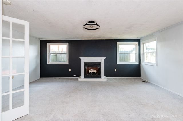 703 W Washington Street, New Carlisle, OH 45344