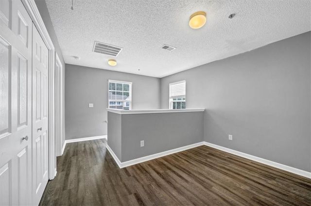 275 Cottonwood Creek Circle, Canton, GA 30114