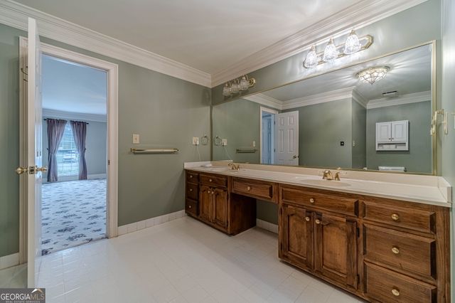 570 Trombley Bay Lane, Lawrenceville, GA 30044