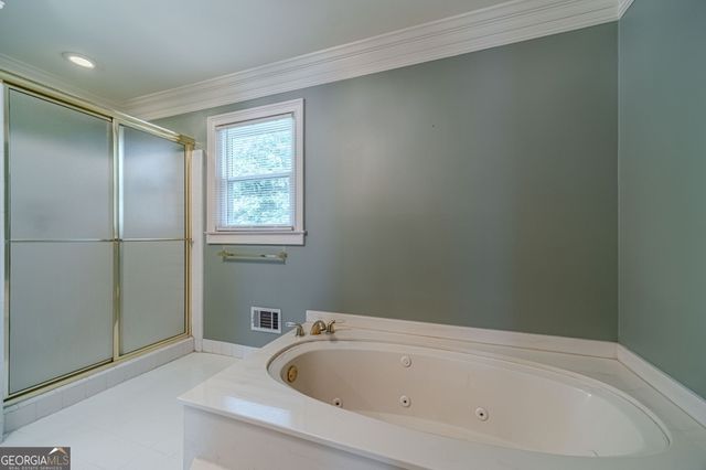 570 Trombley Bay Lane, Lawrenceville, GA 30044