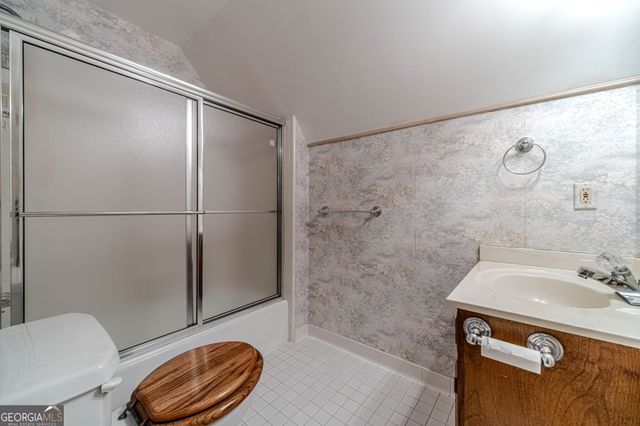 570 Trombley Bay Lane, Lawrenceville, GA 30044