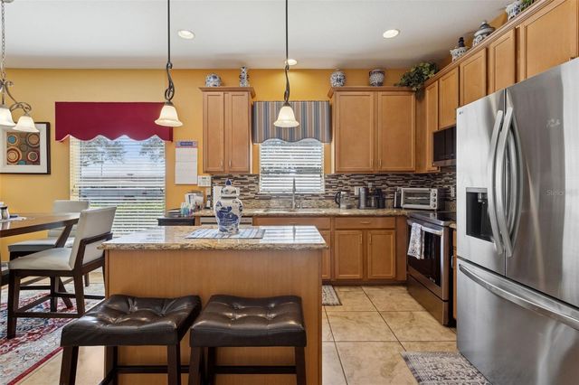 408 GRASSY KEY WAY, Groveland, FL 34736