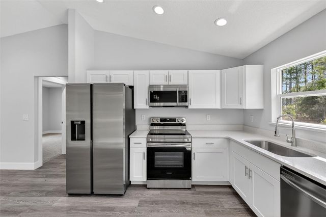 15594 SW 38TH PLACE, Ocala, FL 34481