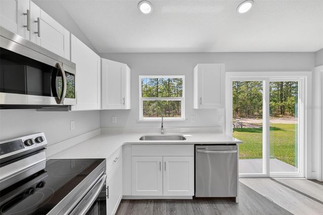 15594 SW 38TH PLACE, Ocala, FL 34481