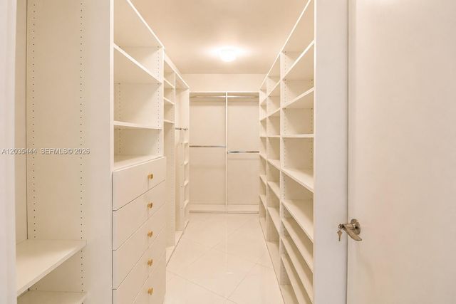 15901 Collins Avenue 403, Sunny Isles Beach, FL 33160