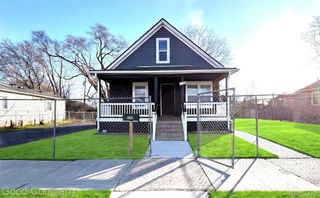 9390 Quincy Street, Detroit, MI 48204