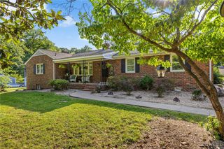 10061 Holly Rd, Mechanicsville, VA 23116